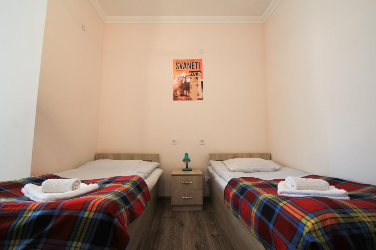 Skier'S House Местия Екстериор снимка