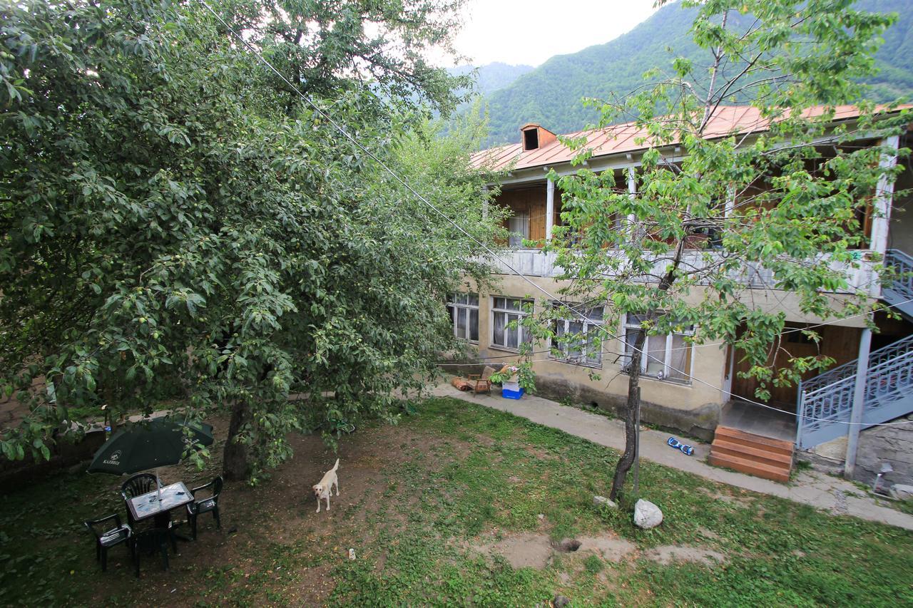 Skier'S House Местия Екстериор снимка