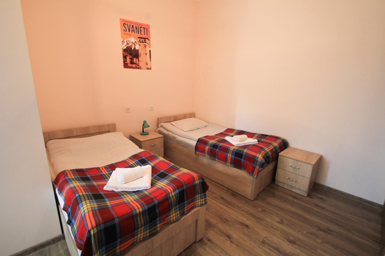 Skier'S House Местия Екстериор снимка